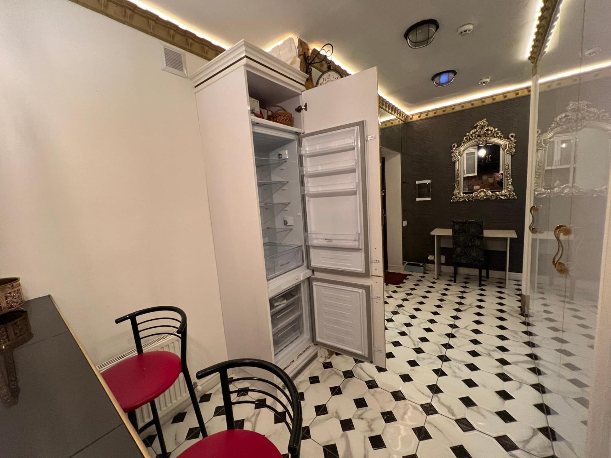 2 Bedrooms Heart Of City Center Chişinău Esterno foto