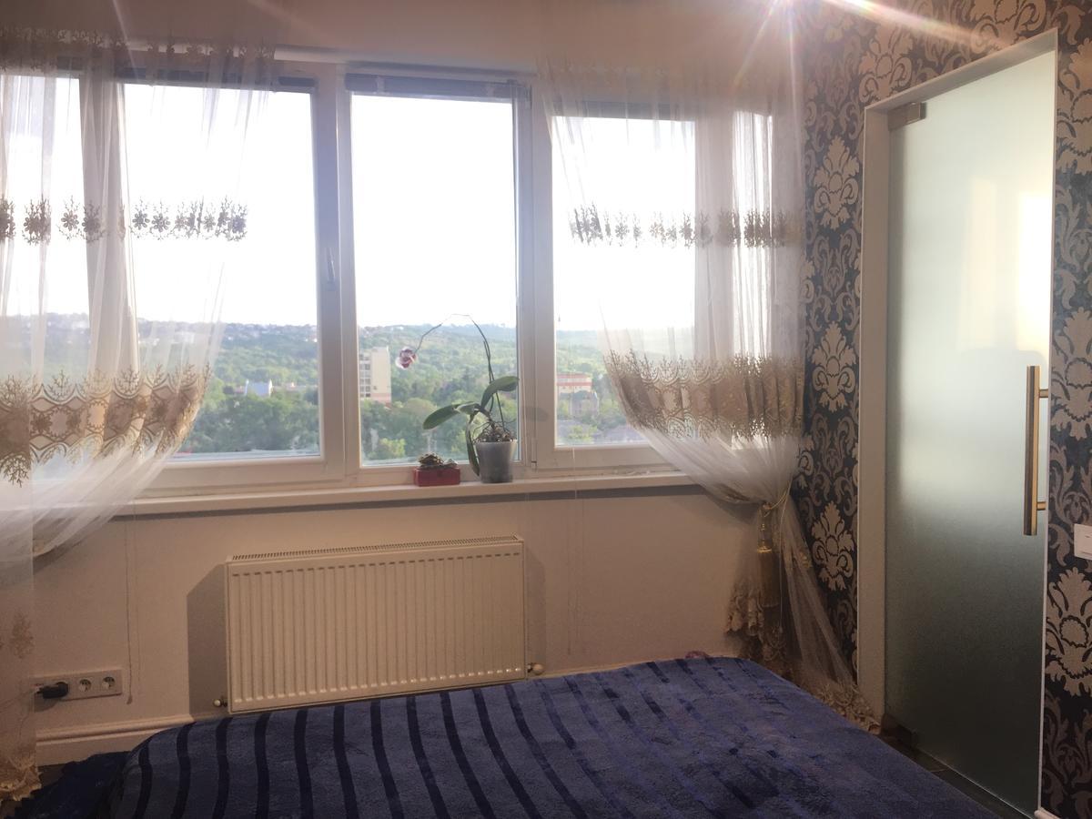 2 Bedrooms Heart Of City Center Chişinău Esterno foto
